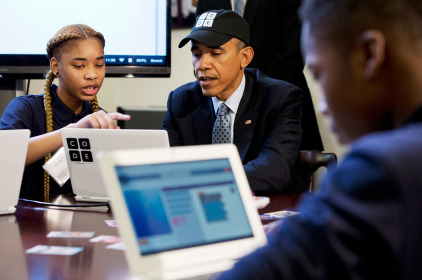 Barack Obama został pierwszym prezydentem, który napisał program komputerowy.