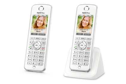 Nowy telefon FRITZ!Fon C4: Kwintesencja wszechstronności – telefonia i sieć domowa