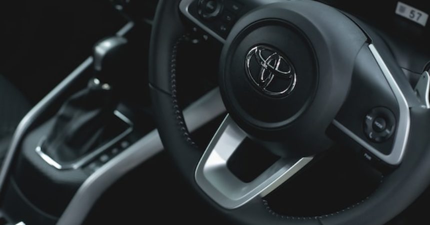 Toyota Corolla Cross – poznaj nowy SUV od Toyoty!