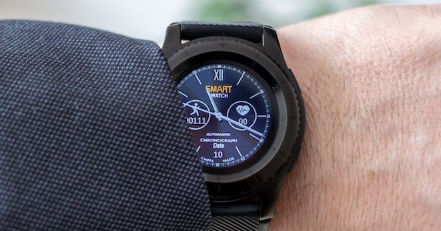 Czy smartwatch działa bez telefonu?