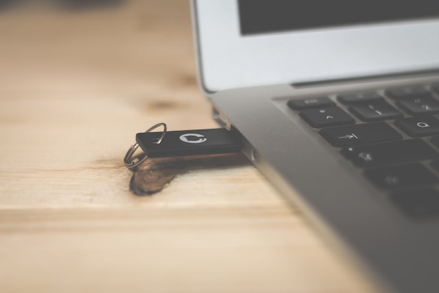 co zrobić gdy komputer nie czyta pendrive