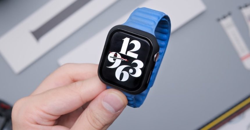 Jak ustawić datę i godzinę w smartwatchu?